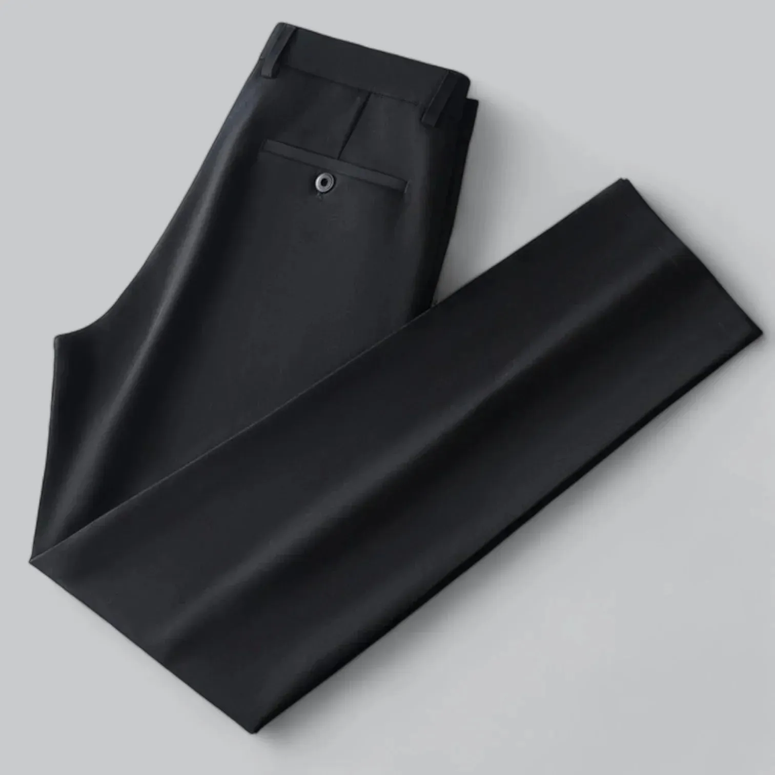 Sophisticated Men's Trousers with Tailored Fit and Sleek Design